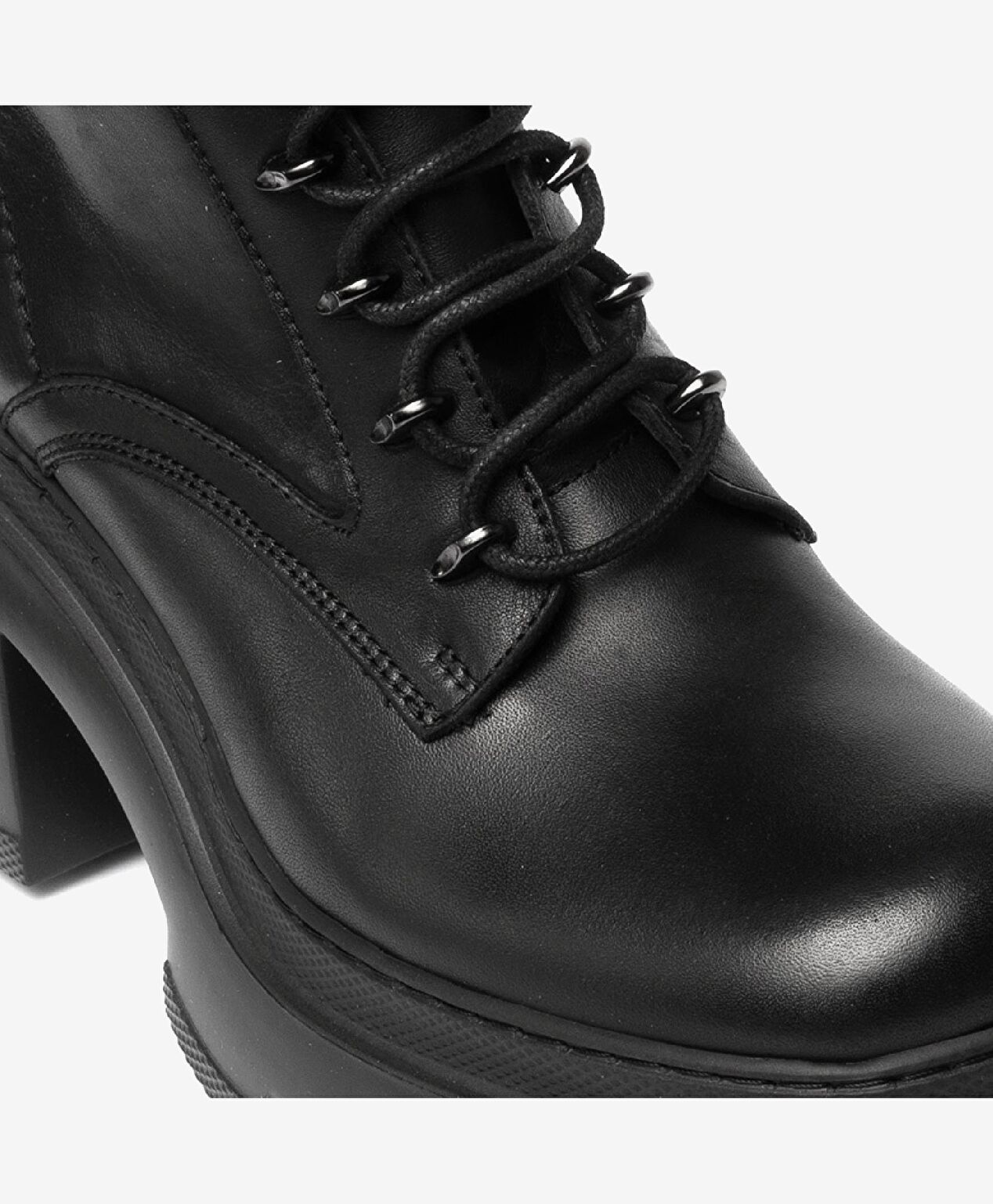 Kadın Siyah Hakiki Deri Topuklu Bot - 4