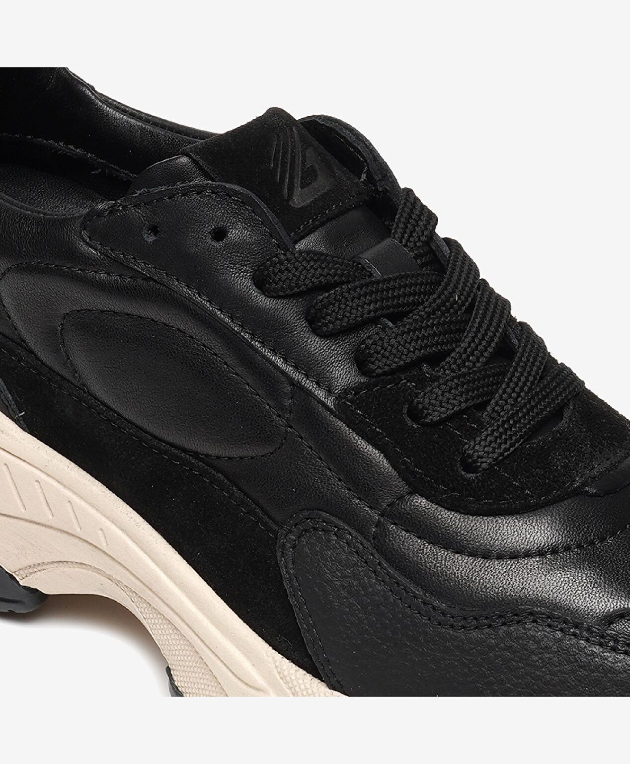 Kadın Siyah Hakiki Deri Spor Ayakkabı - 4