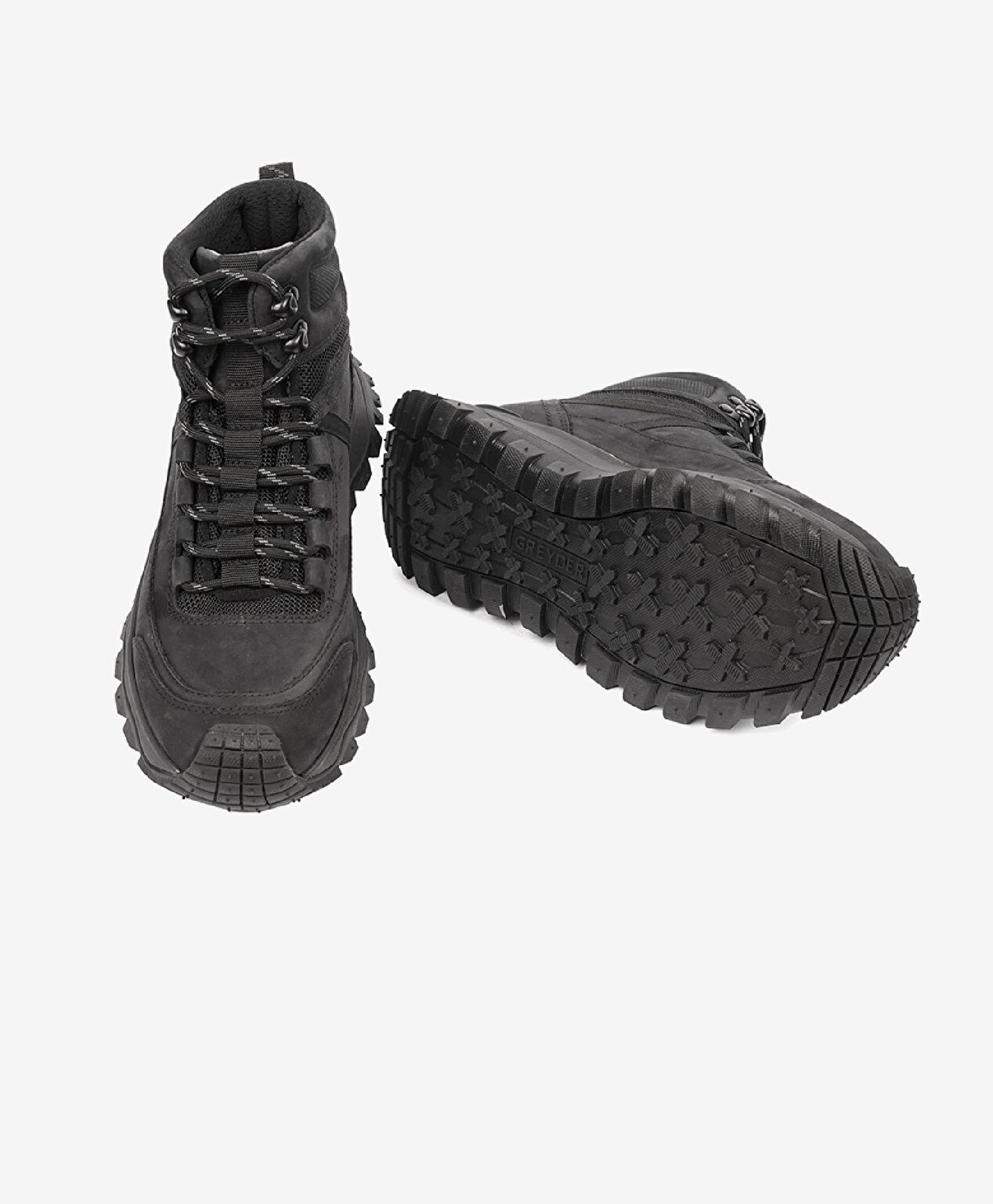 Siyah Su Geçirmez Bot - 7