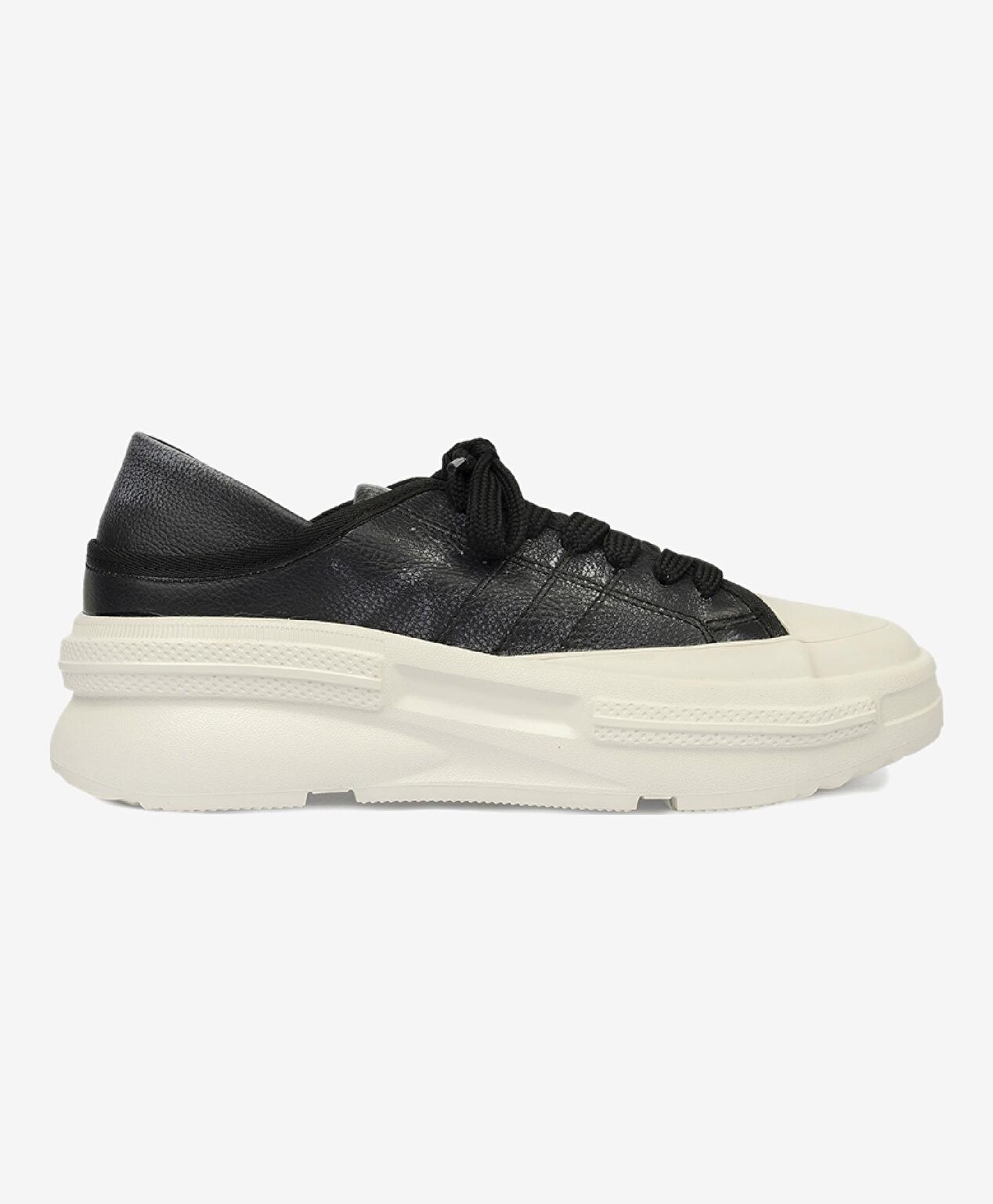 Kadın Siyah Beyaz Hakiki Deri Sneaker Ayakkabı - 1