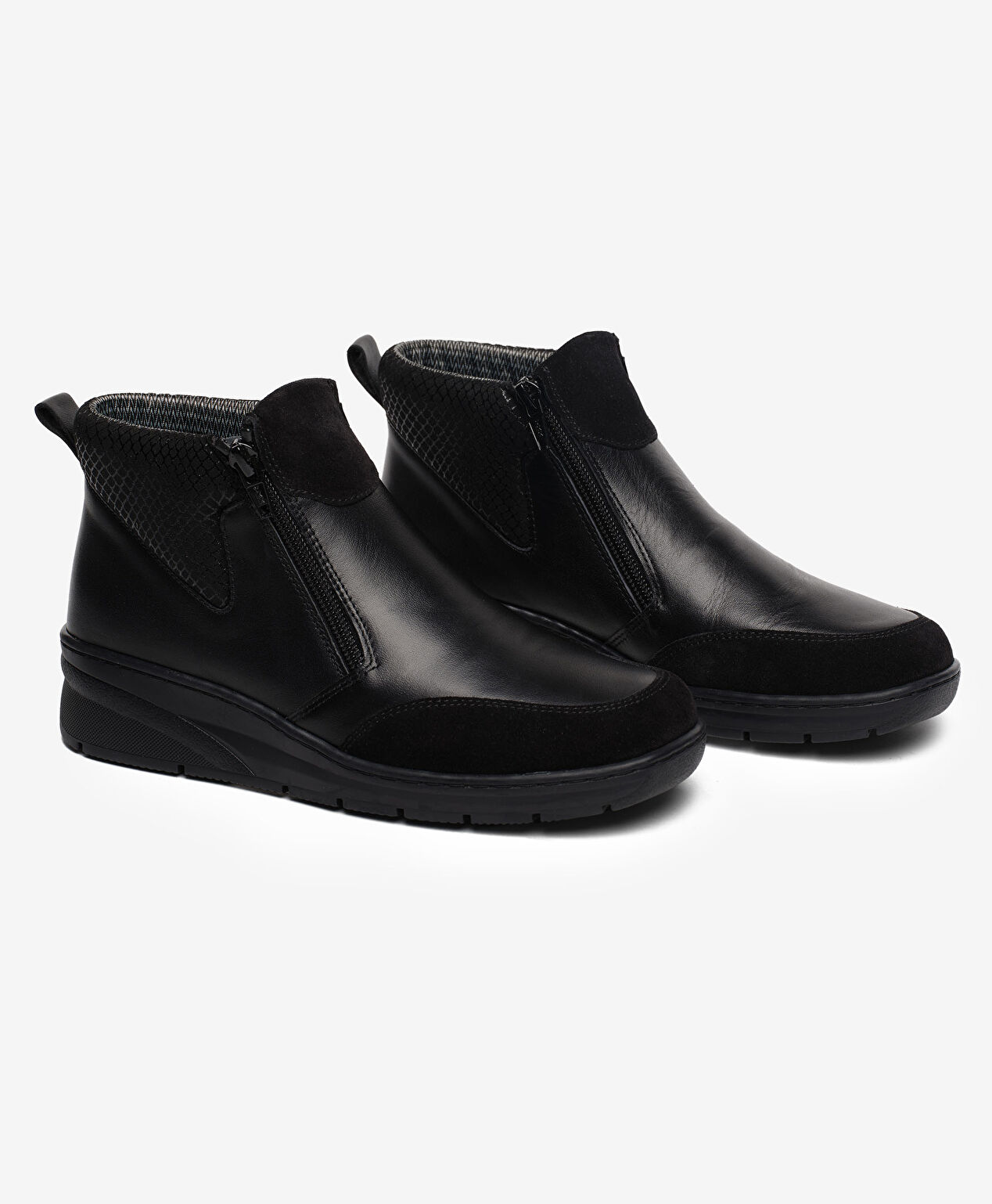 Kadın Siyah Hakiki Deri Comfort Bot - 3