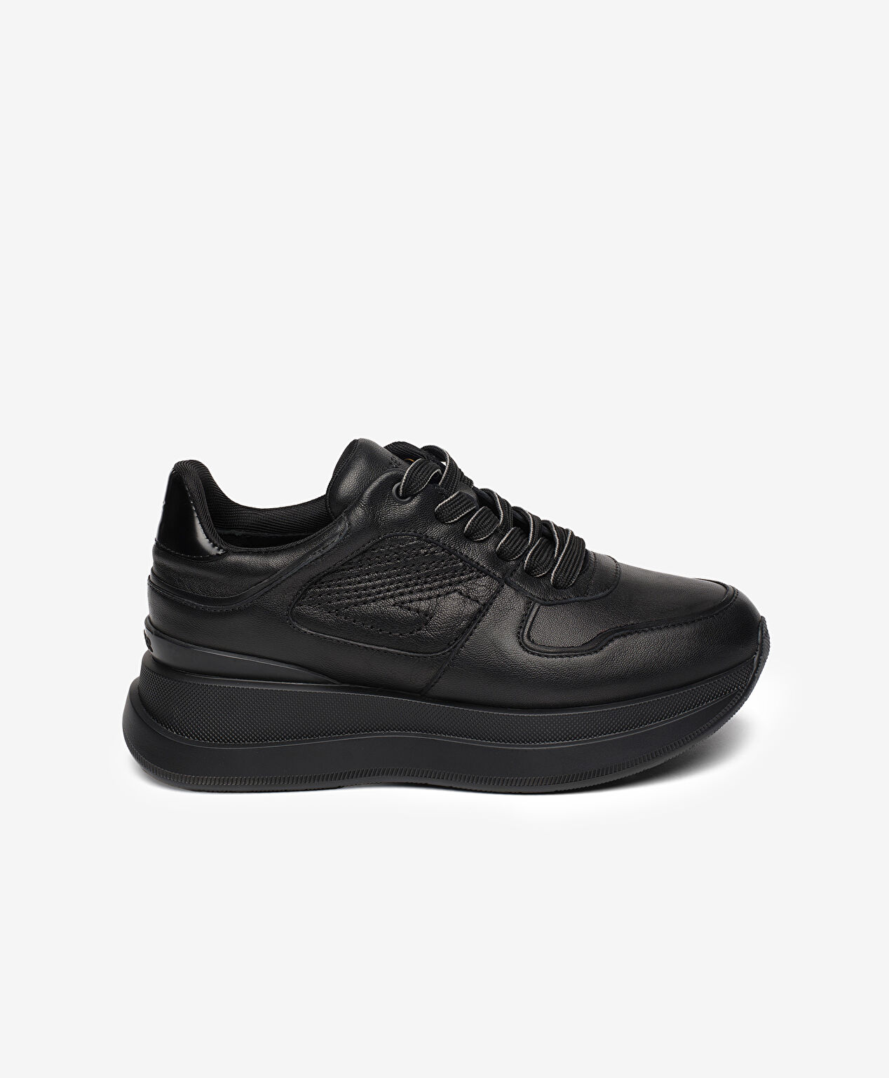 Kadın Siyah Hakiki Deri Spor Ayakkabı - 1