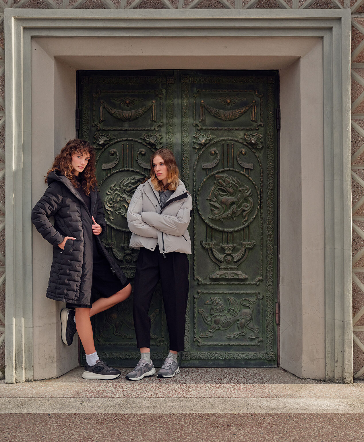 Kadın Siyah Mont - 9