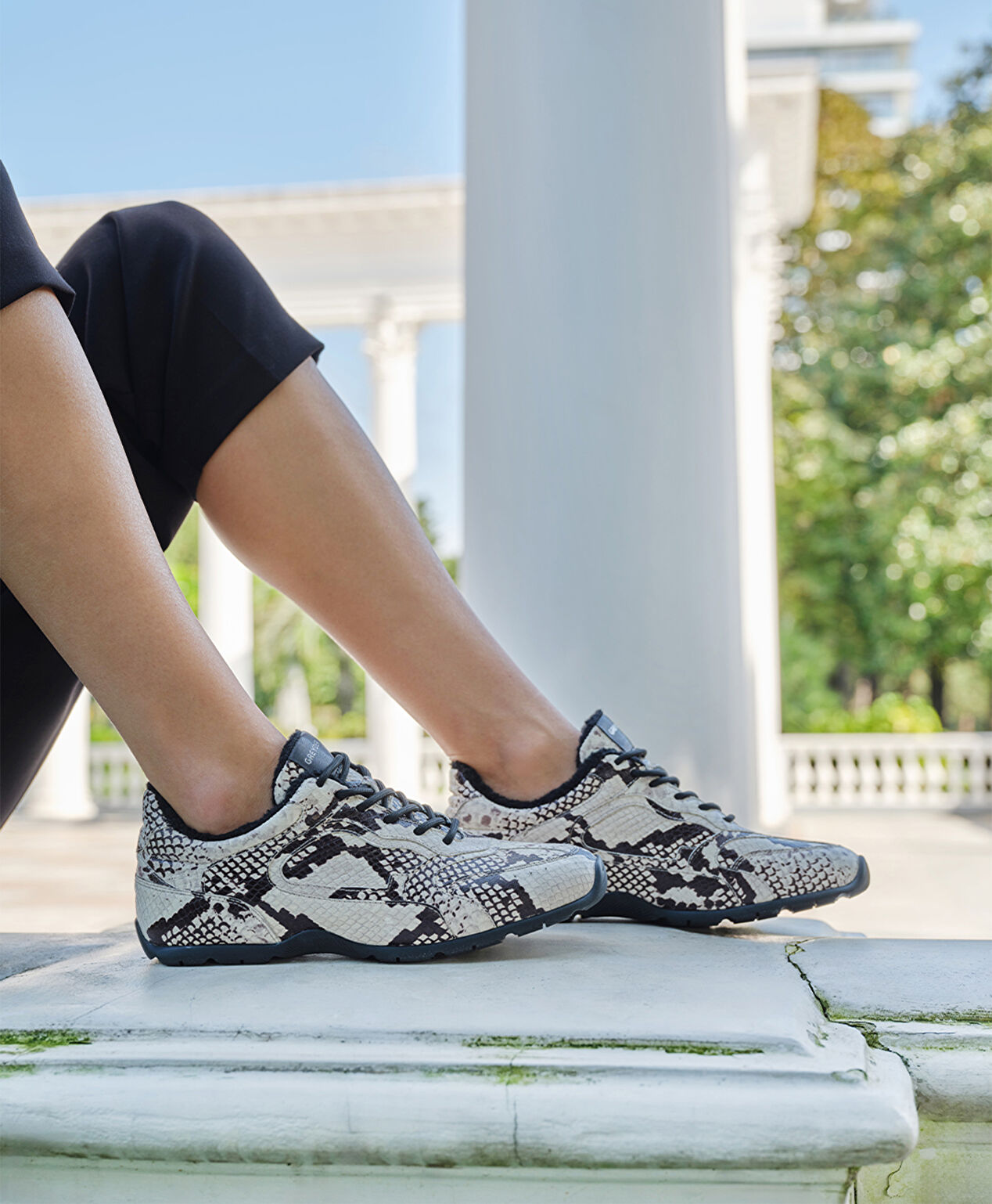 Kadın Bej Siyah Hakiki Deri Spor Ayakkabı - 7