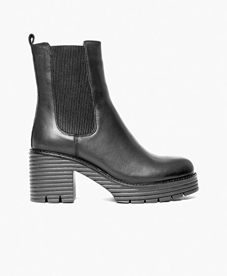 Kadın Siyah Hakiki Deri Topuklu Bot