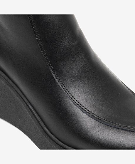 Kadın Siyah Hakiki Deri Termo Light Taban Casual Bot