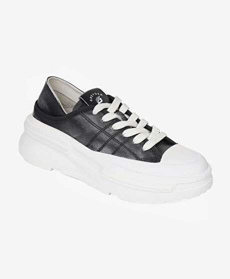 Kadın Siyah Beyaz Hakiki Deri Sneaker Ayakkabı