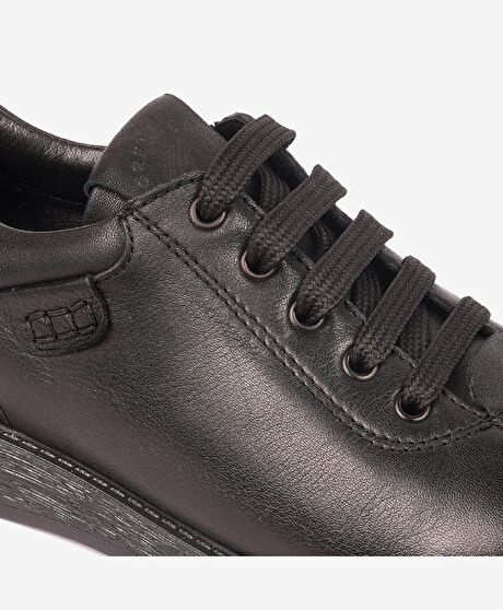 Kadın Siyah Hakiki Deri Comfort Ayakkabı