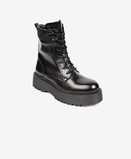 Kadın Parlak Siyah Hakiki Deri Memory Foam Taban Military Bot