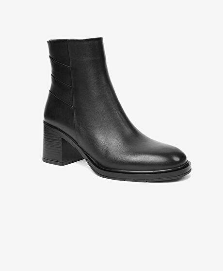 Kadın Siyah Hakiki Deri Topuklu Bot