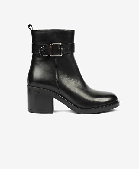 Kadın Siyah Hakiki Deri Topuklu Bot