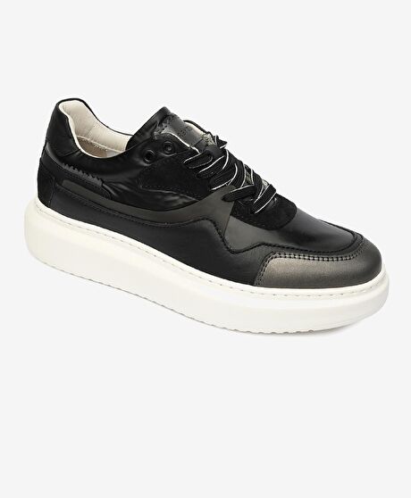 Kadın Siyah Hakiki Deri Sneaker Ayakkabı