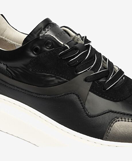 Kadın Siyah Hakiki Deri Sneaker Ayakkabı