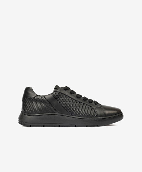Kadın Siyah Hakiki Deri Sneaker Ayakkabı