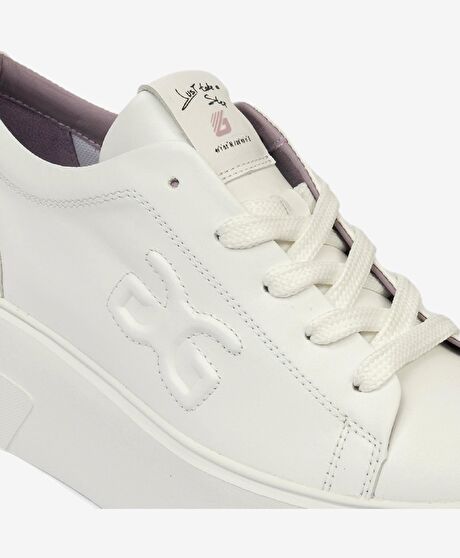 Kadın Beyaz Hakiki Deri Sneaker Ayakkabı
