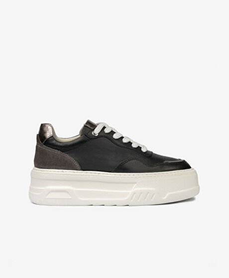 Kadın Siyah Çelik Hakiki Deri Sneaker Ayakkabı