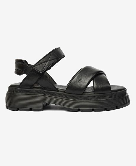 Kadın Siyah Hakiki Deri Sandalet