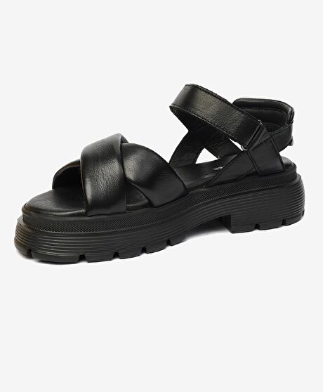 Kadın Siyah Hakiki Deri Sandalet