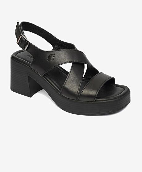 Kadın Siyah Hakiki Deri Topuklu Sandalet