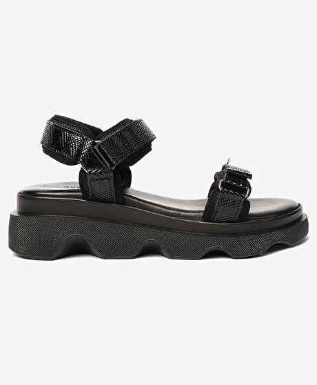 Kadın Siyah Hakiki Deri Sandalet