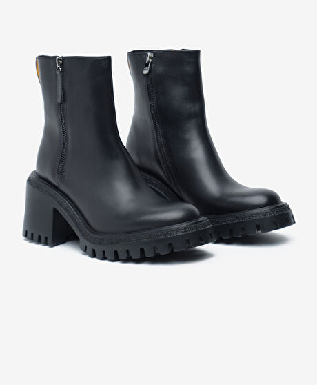 Kadın Siyah Hakiki Deri Topuklu Bot