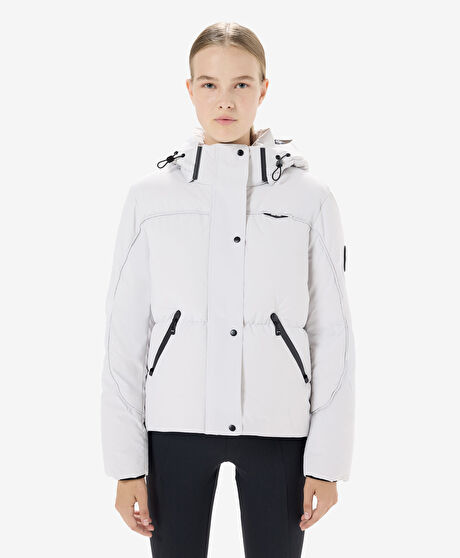 Kadın Ekru Suya Dayanıklı Kaz Tüyü Mont