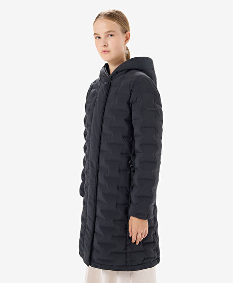 Kadın Siyah Suya Dayanıklı Kaz Tüyü Mont