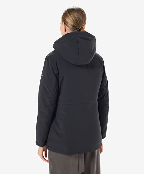 Kadın Siyah Suya Dayanıklı Kaz Tüyü Mont