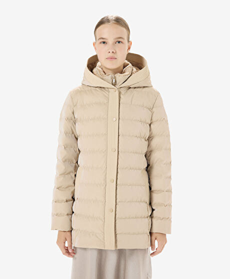 Kadın Bej Suya Dayanıklı Kaz Tüyü Mont