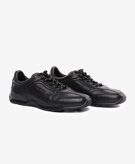 Kadın Siyah Hakiki Deri Spor Ayakkabı