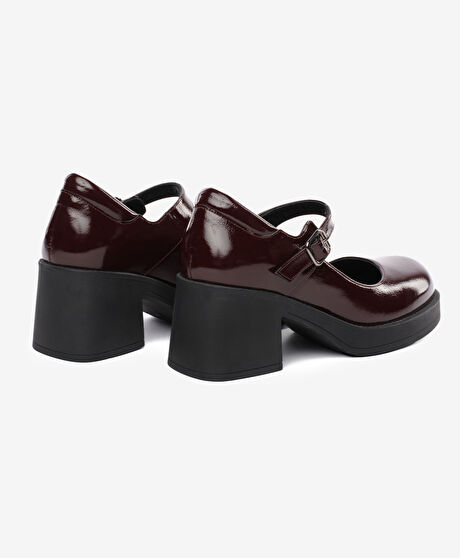 Kadın Bordo Rugan Hakiki Deri Klasik Ayakkabı