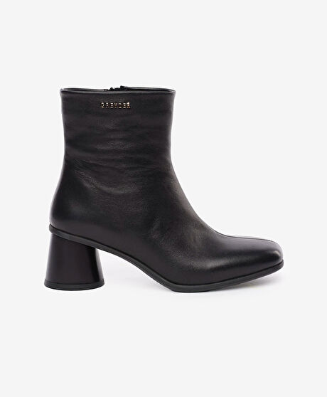 Kadın Siyah Hakiki Deri Bot