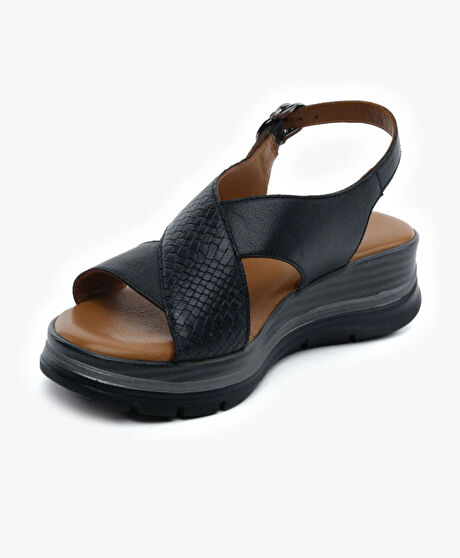 Kadın Siyah Hakiki Deri Sandalet