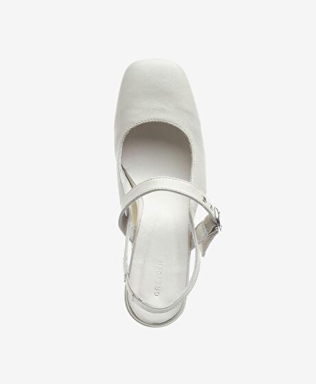 Kadın Bej Hakiki Deri Topuklu Klasik Ayakkabı