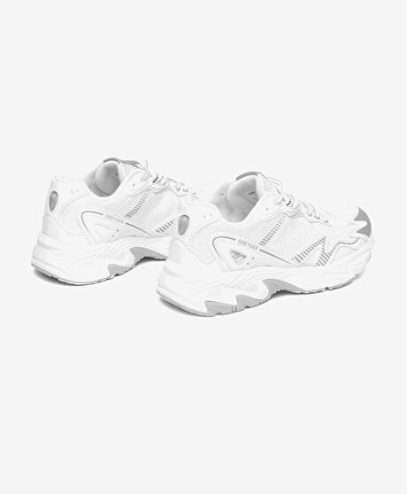 Beyaz Spor Ayakkabı