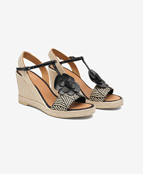 Kadın Siyah Topuklu Sandalet