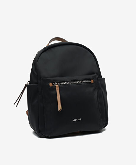 Kadın Siyah Sırt Çantası