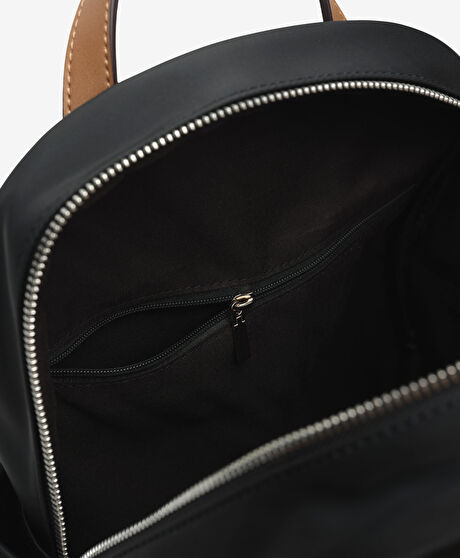 Kadın Siyah Sırt Çantası