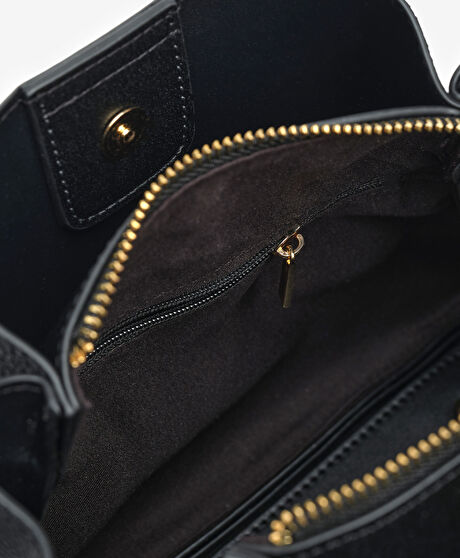 Kadın Siyah Çapraz Çanta