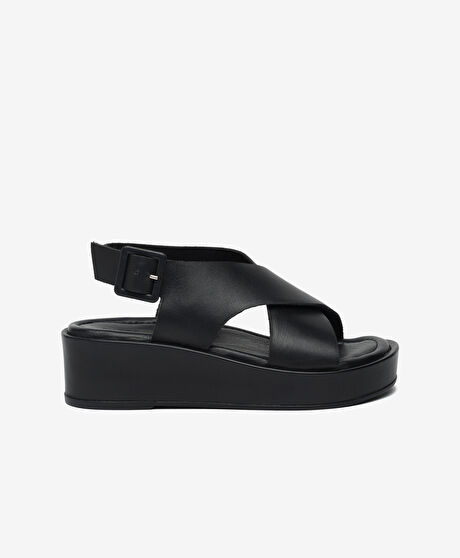 Kadın Siyah Hakiki Deri Comfort Sandalet