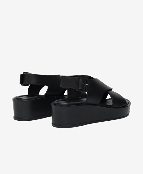 Kadın Siyah Hakiki Deri Comfort Sandalet