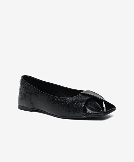 Kadın Siyah Hakiki Deri Babet