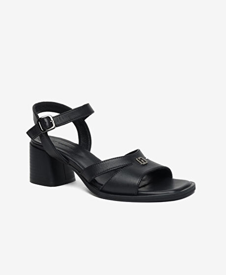 Kadın Siyah Hakiki Deri Topuklu Sandalet