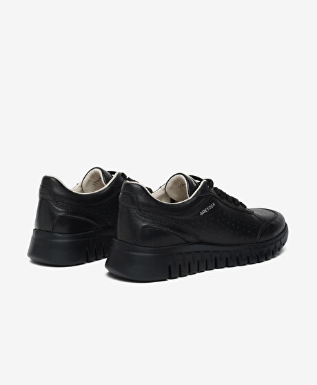 Kadın Siyah Hakiki Deri Spor Ayakkabı