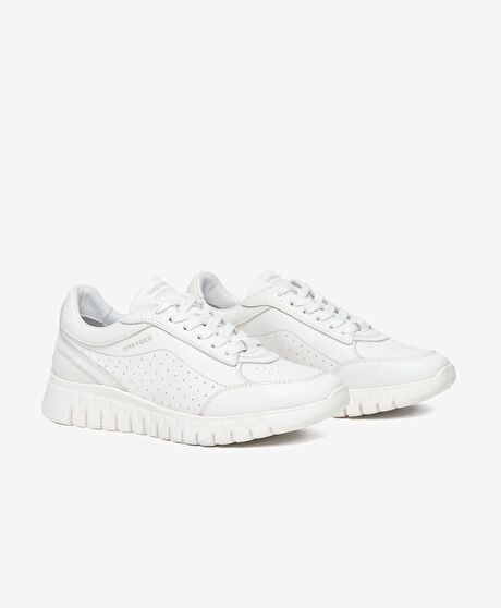 Kadın Beyaz Hakiki Deri Günlük Spor Ayakkabı