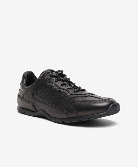 Kadın Siyah Hakiki Deri Spor Ayakkabı