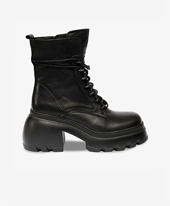 Kadın Siyah Hakiki Deri Topuklu Bot