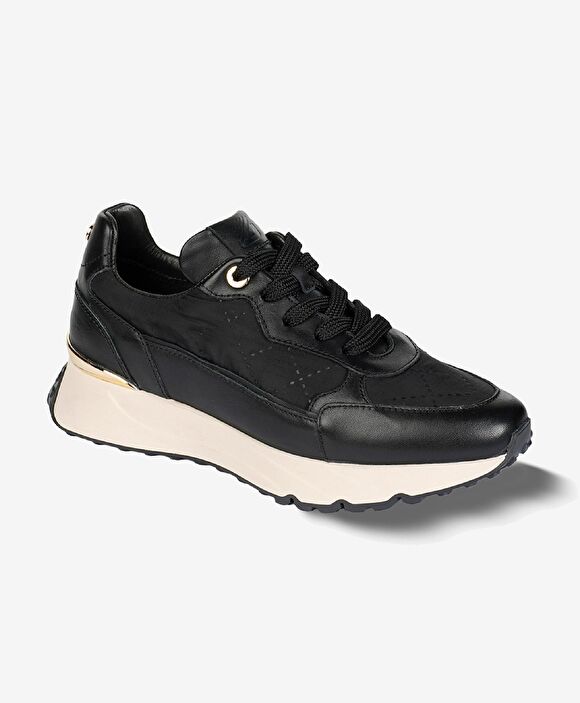 Kadın Siyah Hakiki Deri Spor Ayakkabı