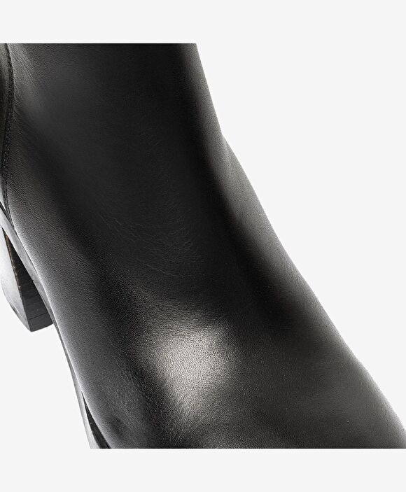 Kadın Siyah Hakiki Deri Termo Taban Çizme