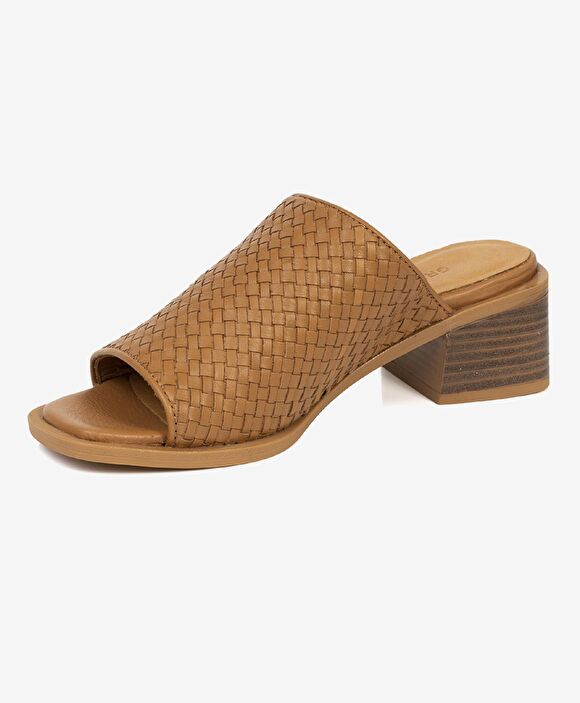 Kadın Taba Hakiki Deri Topuklu Terlik